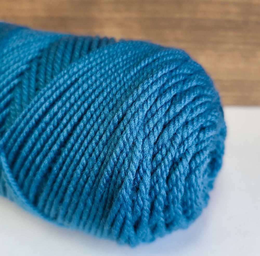 100% US Shaniko, Worsted Weight, Multiple Colors Available